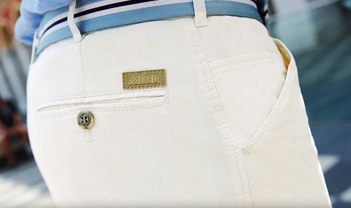 <h1>
	<em>Collection</em>SPRING<br />
	SUMMER<br />
	2012</h1>

