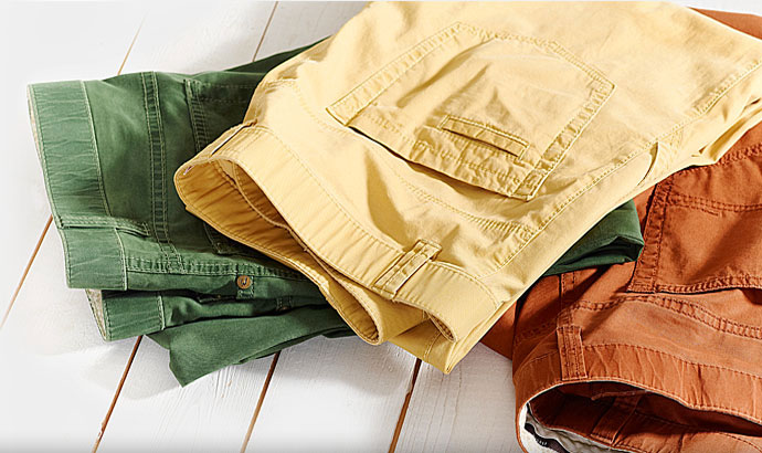 <h1>
	<em>Collection</em>SPRING<br />
	SUMMER<br />
	2012</h1>
